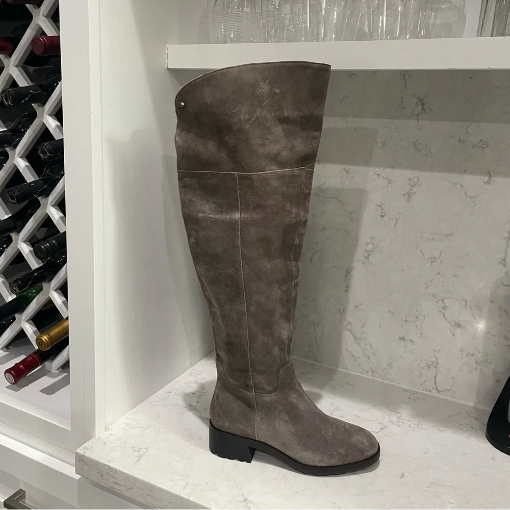 New! VINCE CAMUTO Jorshie‎ Over-the-Knee Boot Sz 7